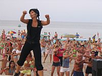 Ponte en forma y relájate al sol en la playa de Peñíscola